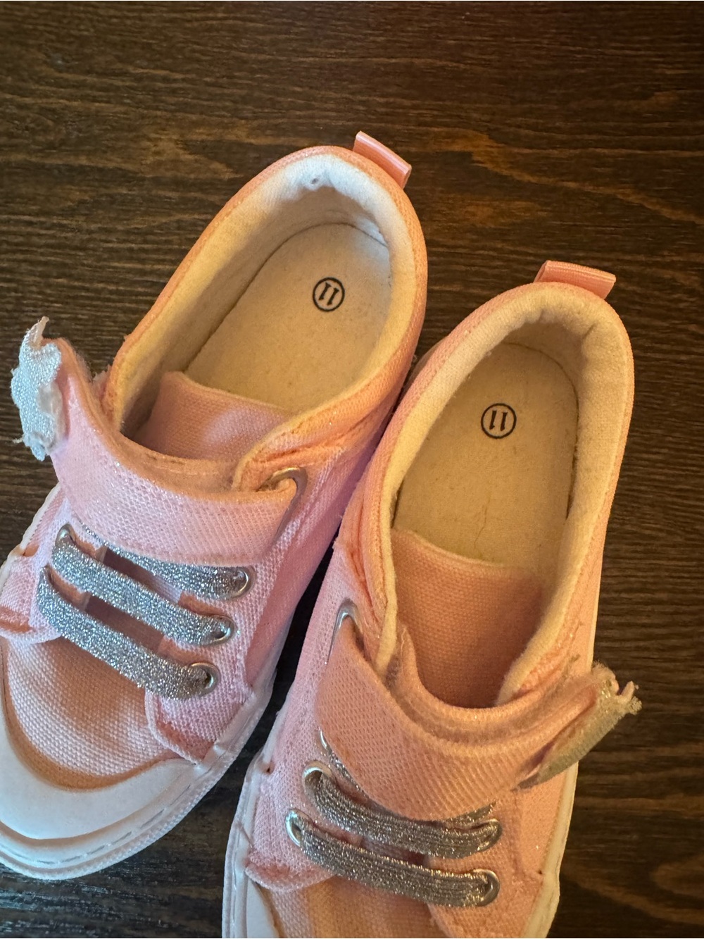 Kids Pink Star Canvas Sneakers with Glitter Straps - Picture 2 of 5